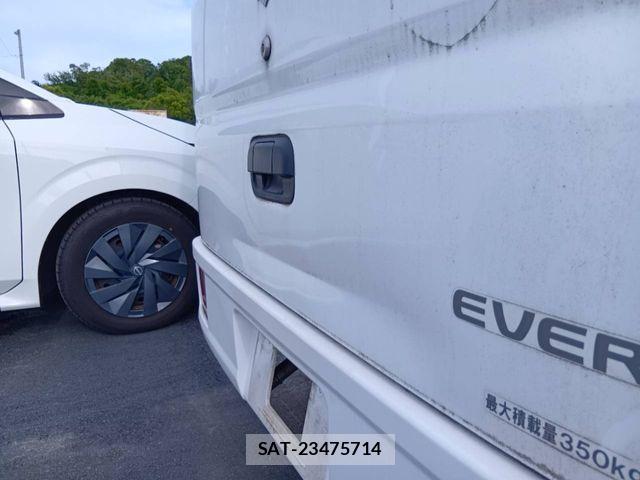 Suzuki EVERY 2020-05 7616484-12