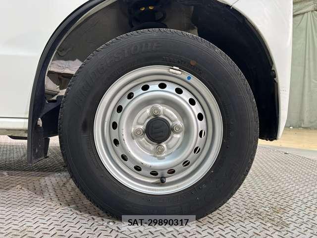 Suzuki EVERY 2018-04 7616481-24