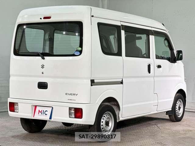 Suzuki EVERY 2018-04 7616481-4