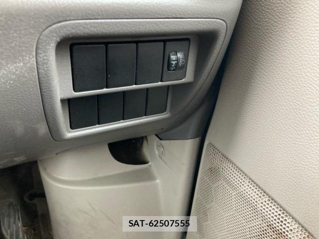 Suzuki EVERY 2019-07 7616488-9