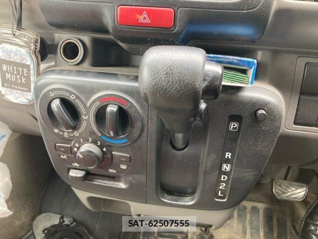 Suzuki EVERY 2019-07 7616488-12