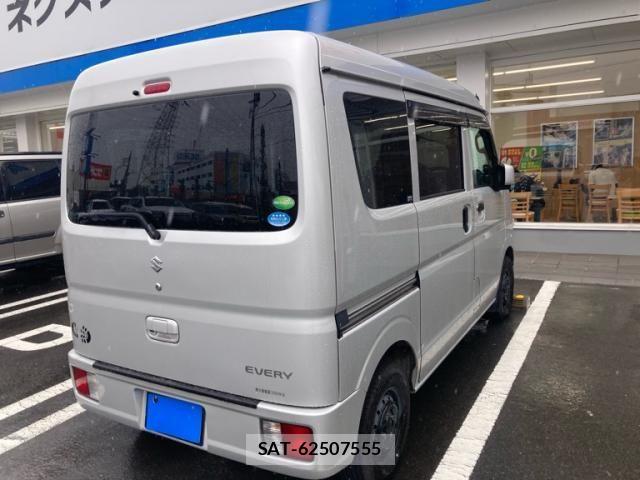 Suzuki EVERY 2019-07 7616488-2