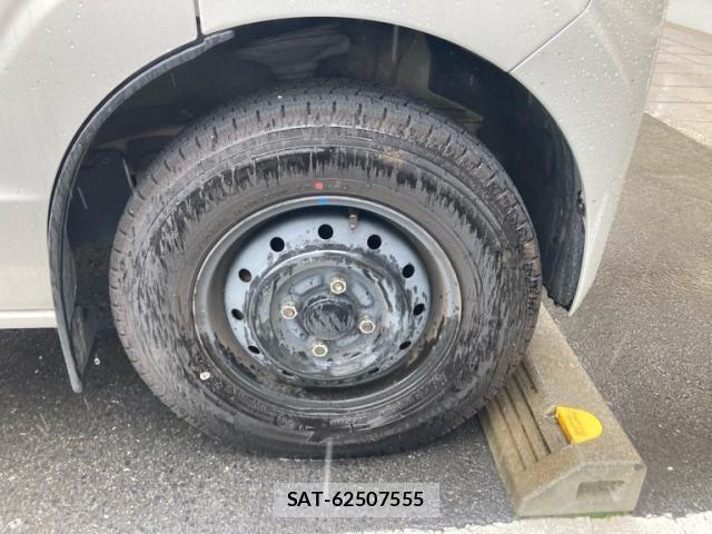 Suzuki EVERY 2019-07 7616488-4