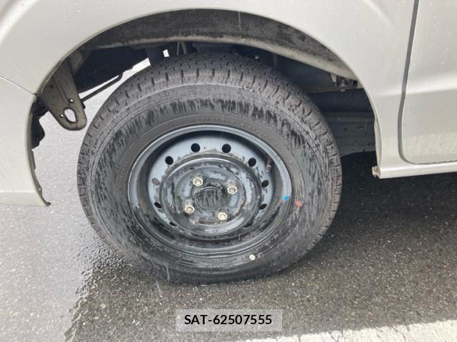 Suzuki EVERY 2019-07 7616488-5
