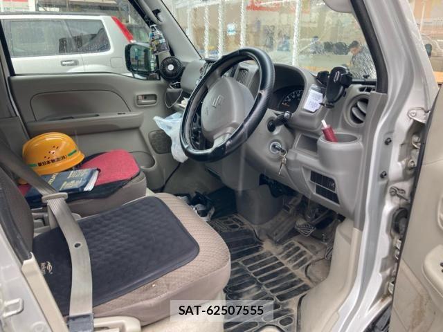 Suzuki EVERY 2019-07 7616488-8