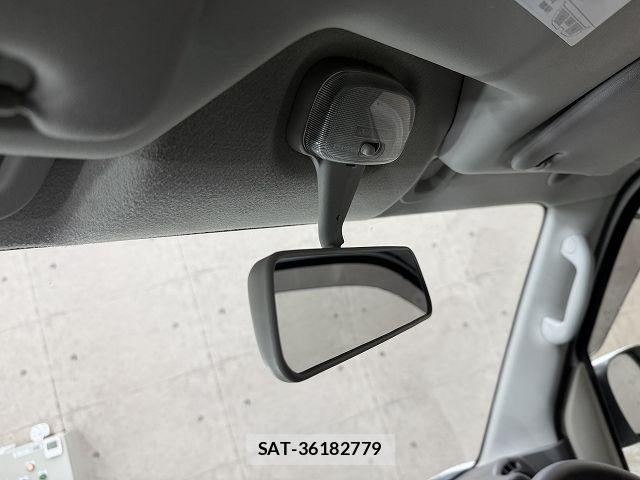 Suzuki EVERY 2017-12 7616479-17