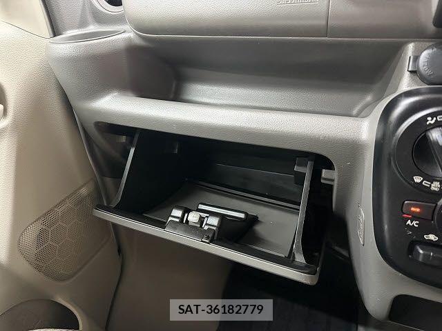 Suzuki EVERY 2017-12 7616479-20