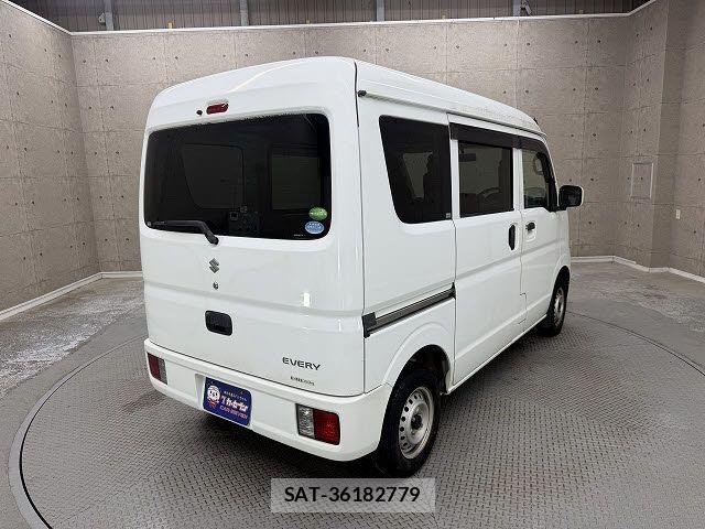 Suzuki EVERY 2017-12 7616479-3
