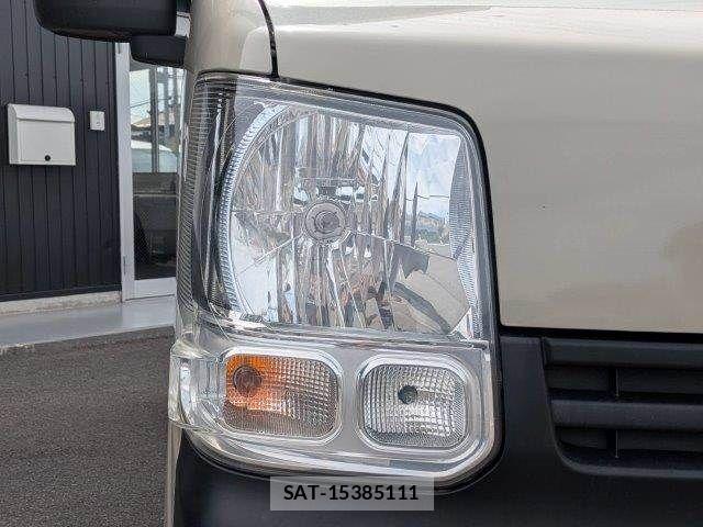 Suzuki EVERY 2017-03 7616476-19