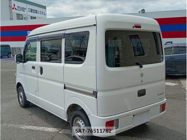 Suzuki EVERY 2020-04 7616482-4