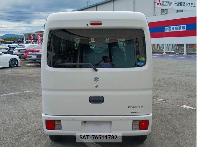 Suzuki EVERY 2020-04 7616482-5