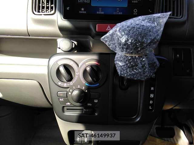 Suzuki EVERY 2026-05 7616466-18