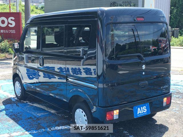 Suzuki EVERY 2022-05 7616480-10