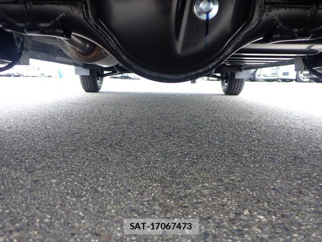 Suzuki EVERY 2026-06 7616474-12