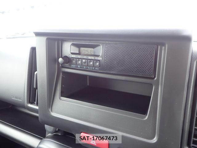 Suzuki EVERY 2026-06 7616474-15