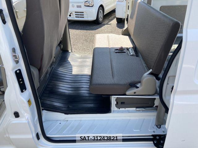Suzuki EVERY 2019-11 7616483-10