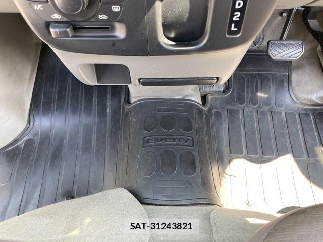 Suzuki EVERY 2019-11 7616483-25