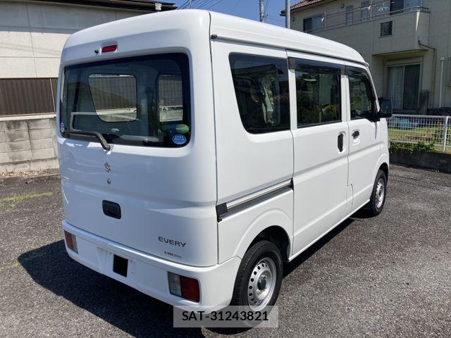 Suzuki EVERY 2019-11 7616483-2