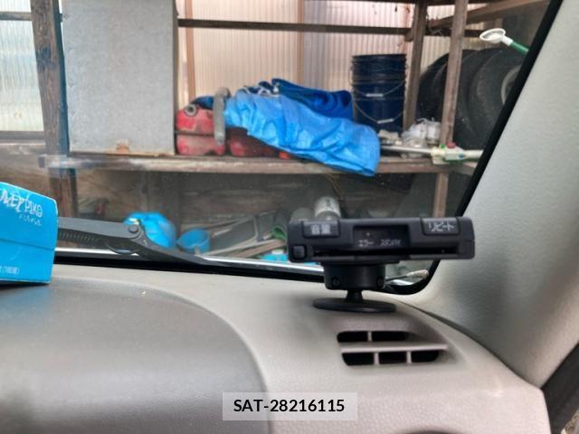 Suzuki EVERY 2008-11 7616490-16