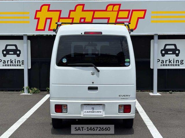 Suzuki EVERY 2014-06 7616487-23