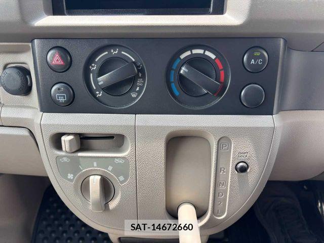 Suzuki EVERY 2014-06 7616487-4
