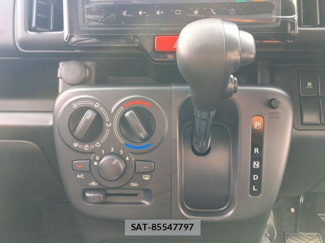 Suzuki EVERY 2026-06 7723181-24