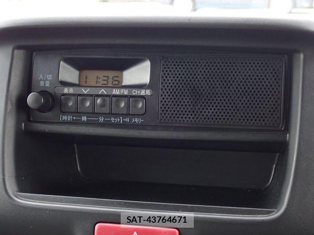 Suzuki EVERY 2022-04 7723196-6