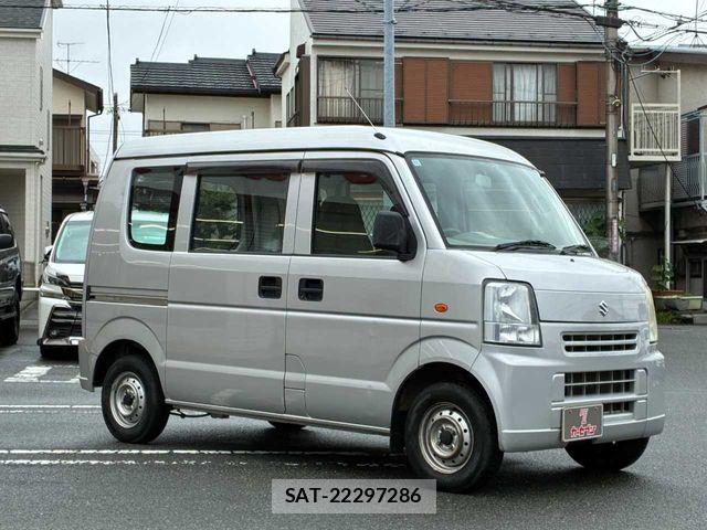 Suzuki EVERY 2010-04 7723205-19