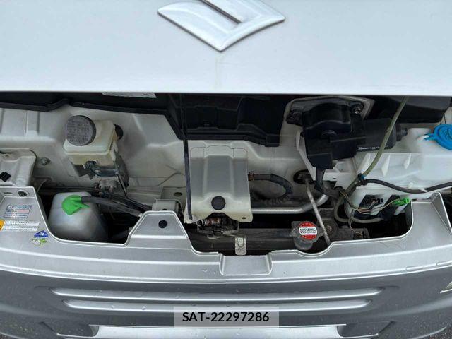 Suzuki EVERY 2010-04 7723205-27
