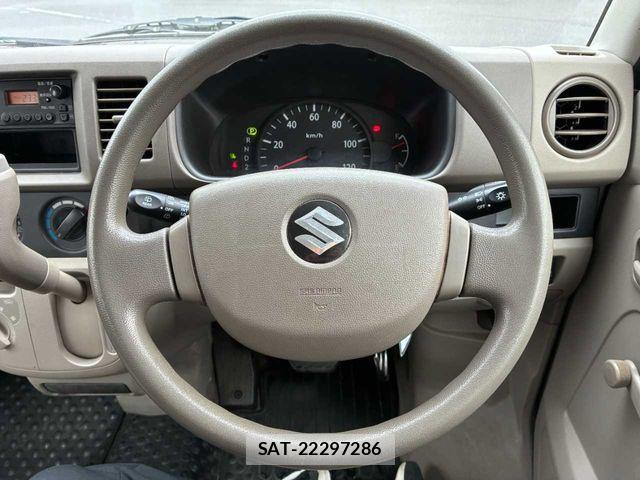 Suzuki EVERY 2010-04 7723205-5