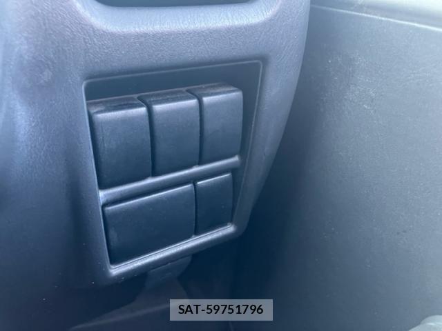 Suzuki EVERY 2002-07 7723218-21