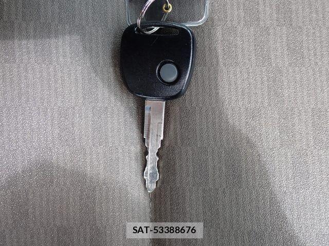 Suzuki EVERY 2022-01 7723194-11