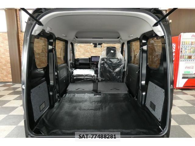 Suzuki EVERY 2026-06 7723170-13