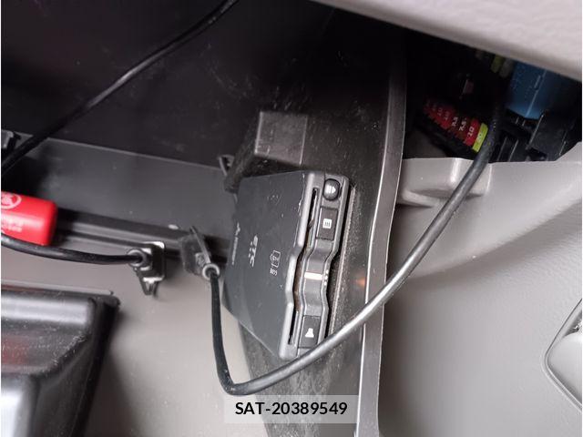 Suzuki EVERY 2021-03 7723203-16