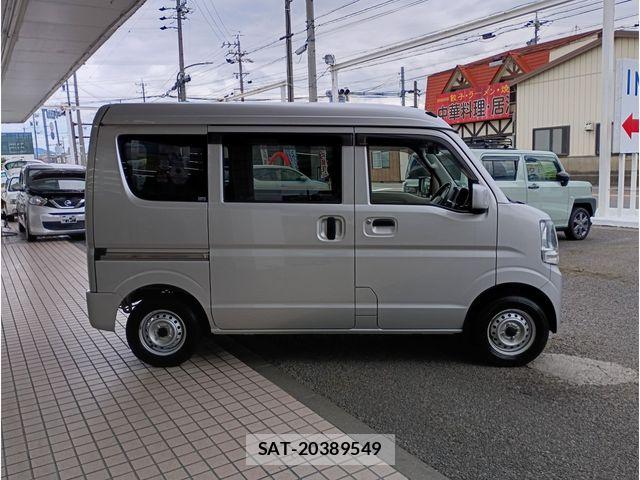 Suzuki EVERY 2021-03 7723203-3