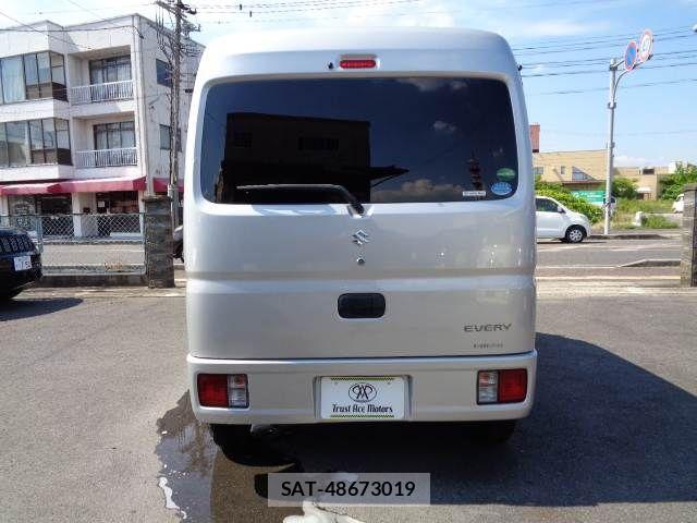 Suzuki EVERY 2016-12 7723206-15