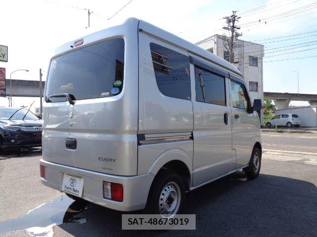 Suzuki EVERY 2016-12 7723206-1