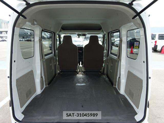 Suzuki EVERY 2022-04 7723195-18