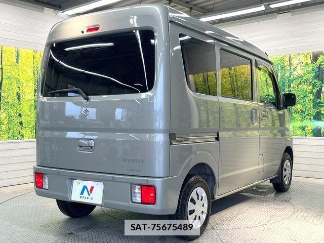 Suzuki EVERY 2025-05 7723184-16