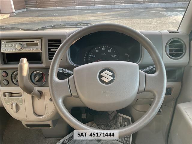 Suzuki EVERY 2014-09 7723204-9