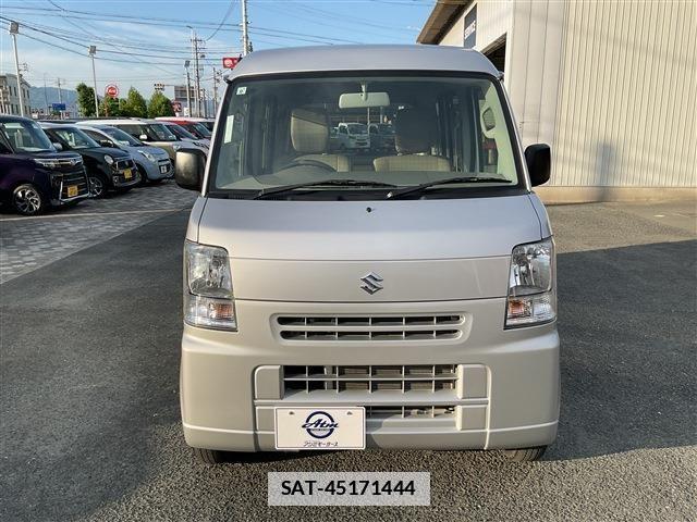 Suzuki EVERY 2014-09 7723204-17