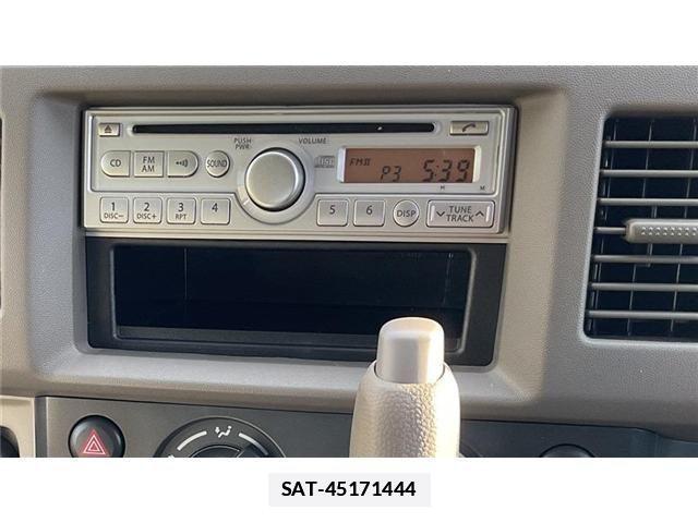 Suzuki EVERY 2014-09 7723204-2