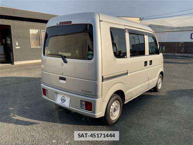 Suzuki EVERY 2014-09 7723204-3