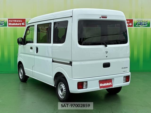 Suzuki EVERY 2023-02 7784789-2