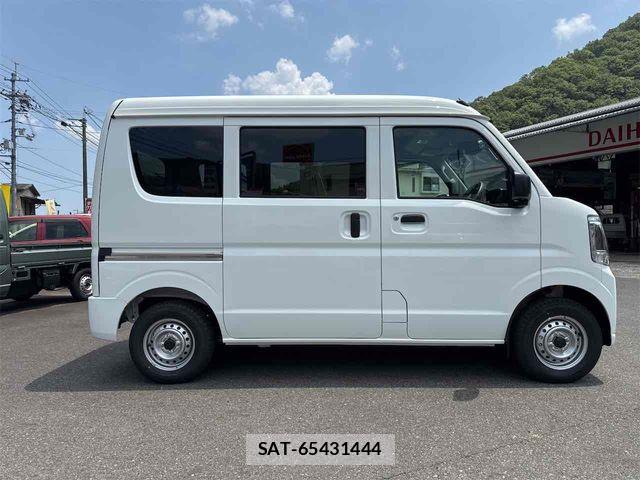 Suzuki EVERY 2026-06 7784796-2