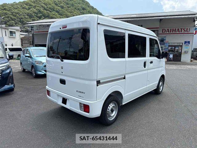 Suzuki EVERY 2026-06 7784796-5