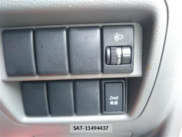 Suzuki EVERY 2018-11 7784785-9