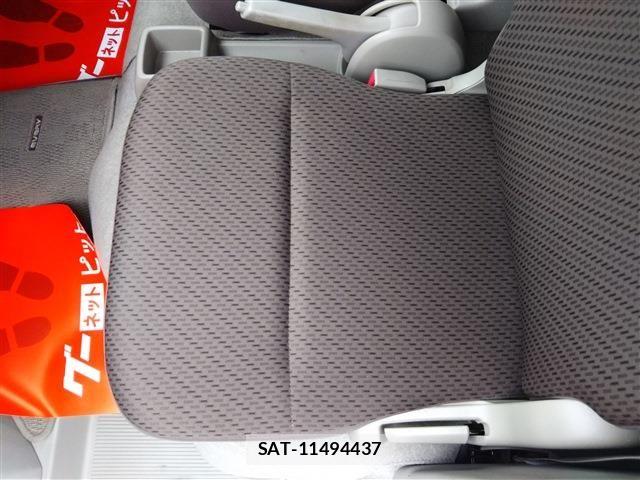 Suzuki EVERY 2018-11 7784785-16
