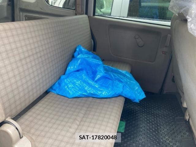 Suzuki EVERY 2013-08 7784772-5