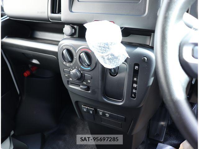Suzuki EVERY 2026-06 7784795-4